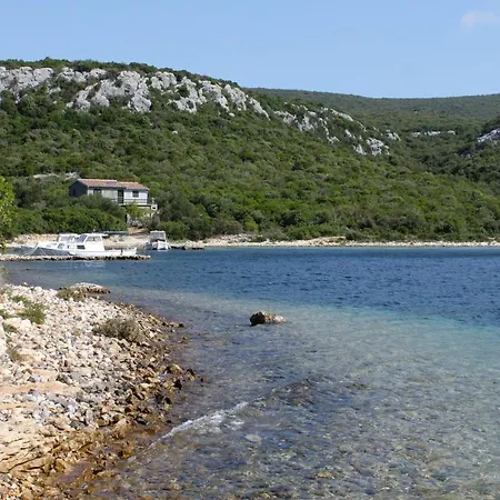 Secluded Fisherman's Cove Kobiljak, - 11391 *