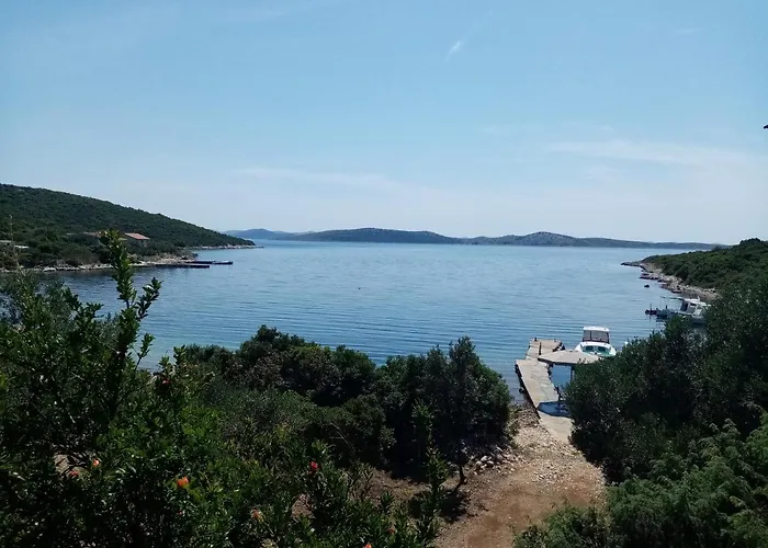 Secluded Fisherman's Cove Kobiljak, - 11391 Pašman